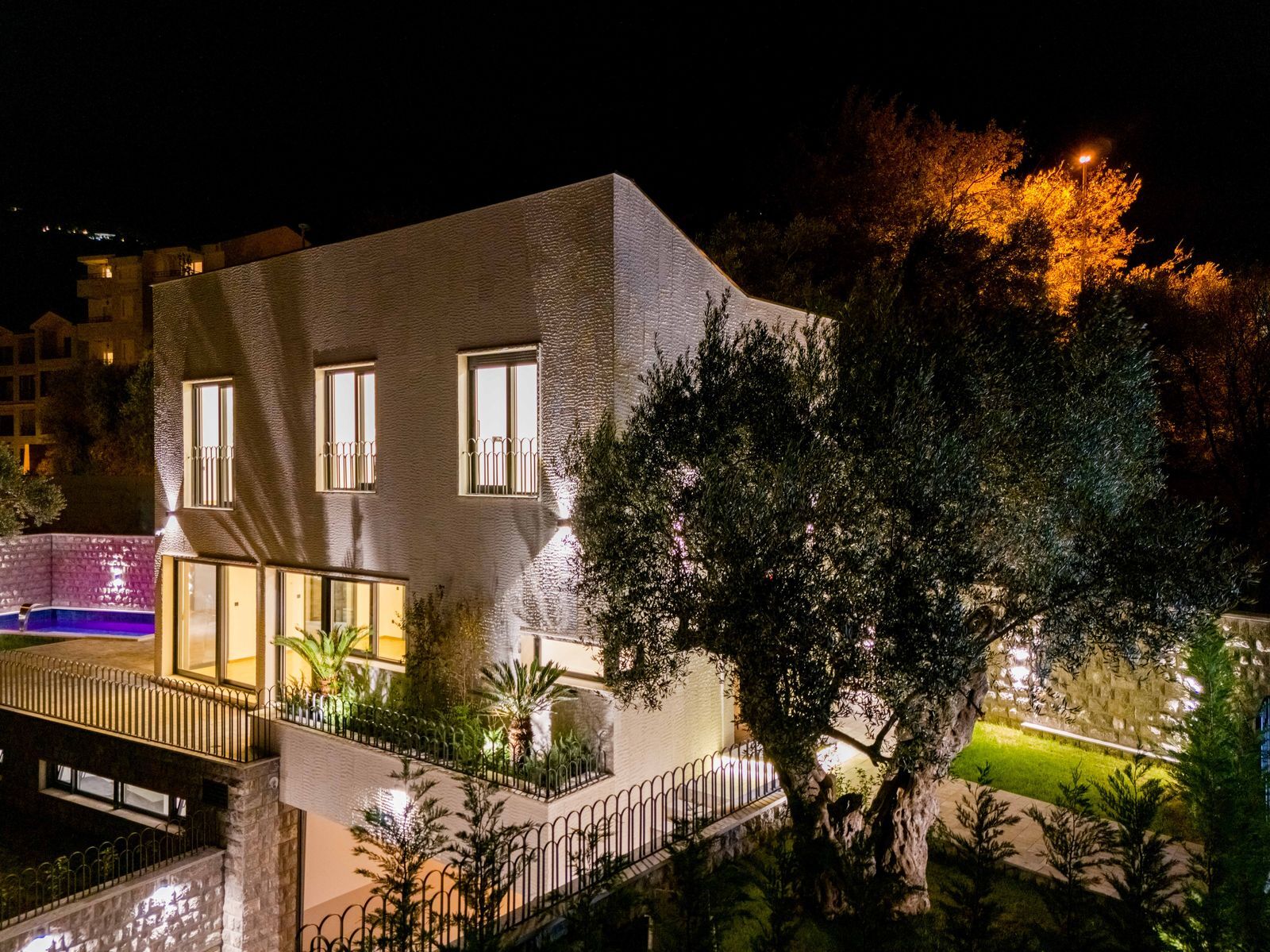  Image of Villa - 3 Bedrooms - 2 Bathrooms for Residential For Sale in Budva-Kamenovo-Montenegro, Image 16